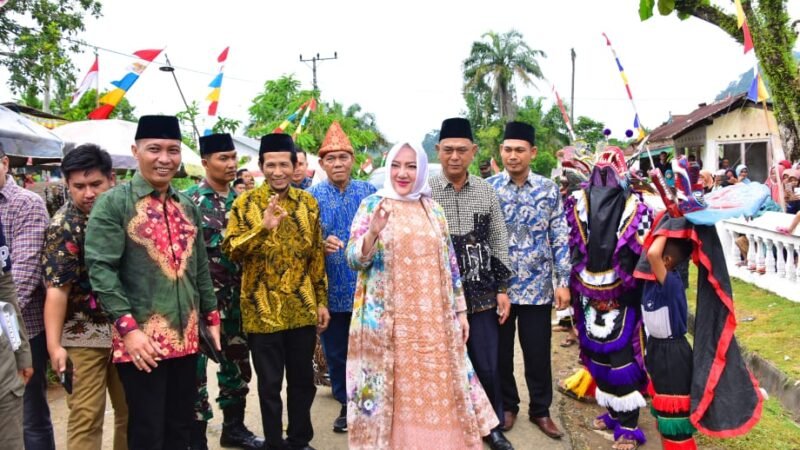 Bupati Musi Rawas Apresiasi dan Minta Jaga Budaya Sedekah Bumi Desa Sri Mulyo