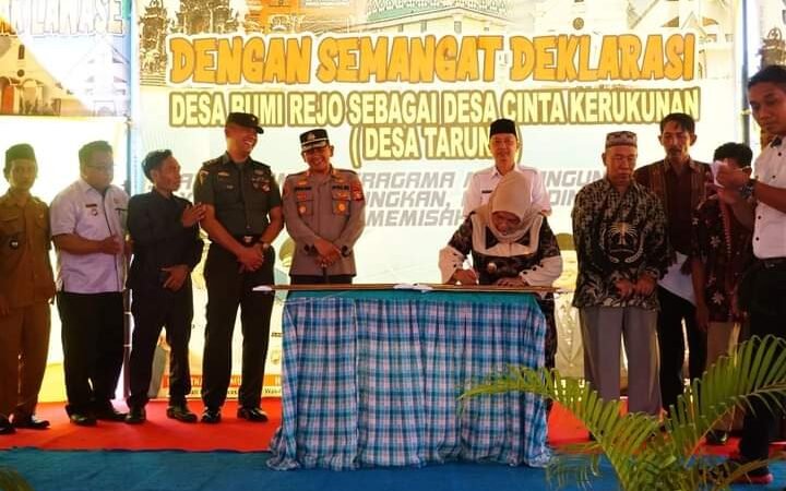 Wabup Suwarti Apresiasi Deklarasi Desa Bumi Rejo Jadi Desa ‘Taruna’