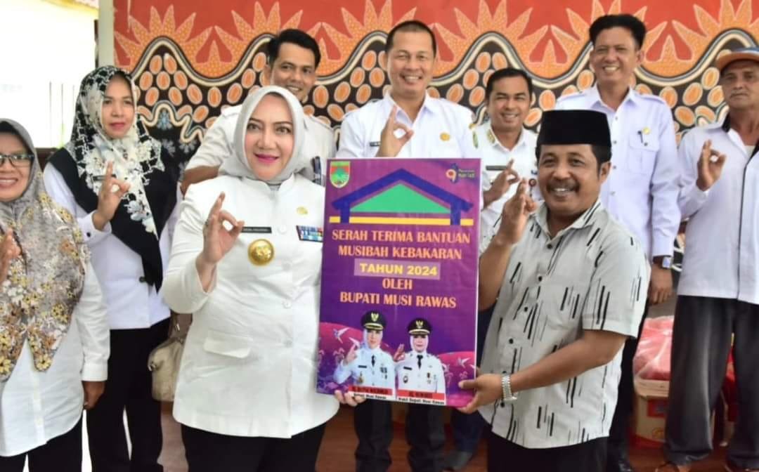 Bupati Musirawas Salurkan Bantuan Kepada Korban Kebakaran di Empat Kecamatan